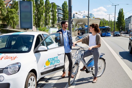 20160915_Mobilitätsstation_Münchner_Freiheit_LHM_MVG_Christine_Blei(1)