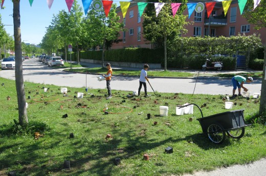Menzing begrünen, Grundschule an der Schäferwiese, Foto: Larissa Stumpe