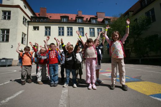 Bus mit Füßen Best of Tobi (5)_klein
