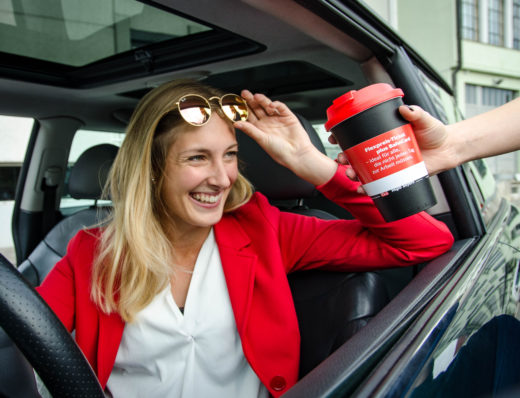 Bahn statt Auto. Foto: Simone Reitmeier, Green City e.V.