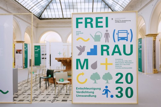 Blick in die Ausstellung; Foto: Leonie Baumeister /LHM