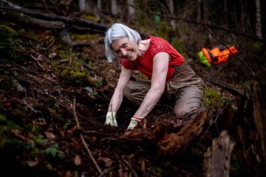 Pflanzung Weiss_tanne Frau