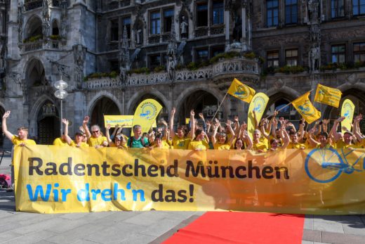 Radentscheid_Rathaus_Tobias Hase